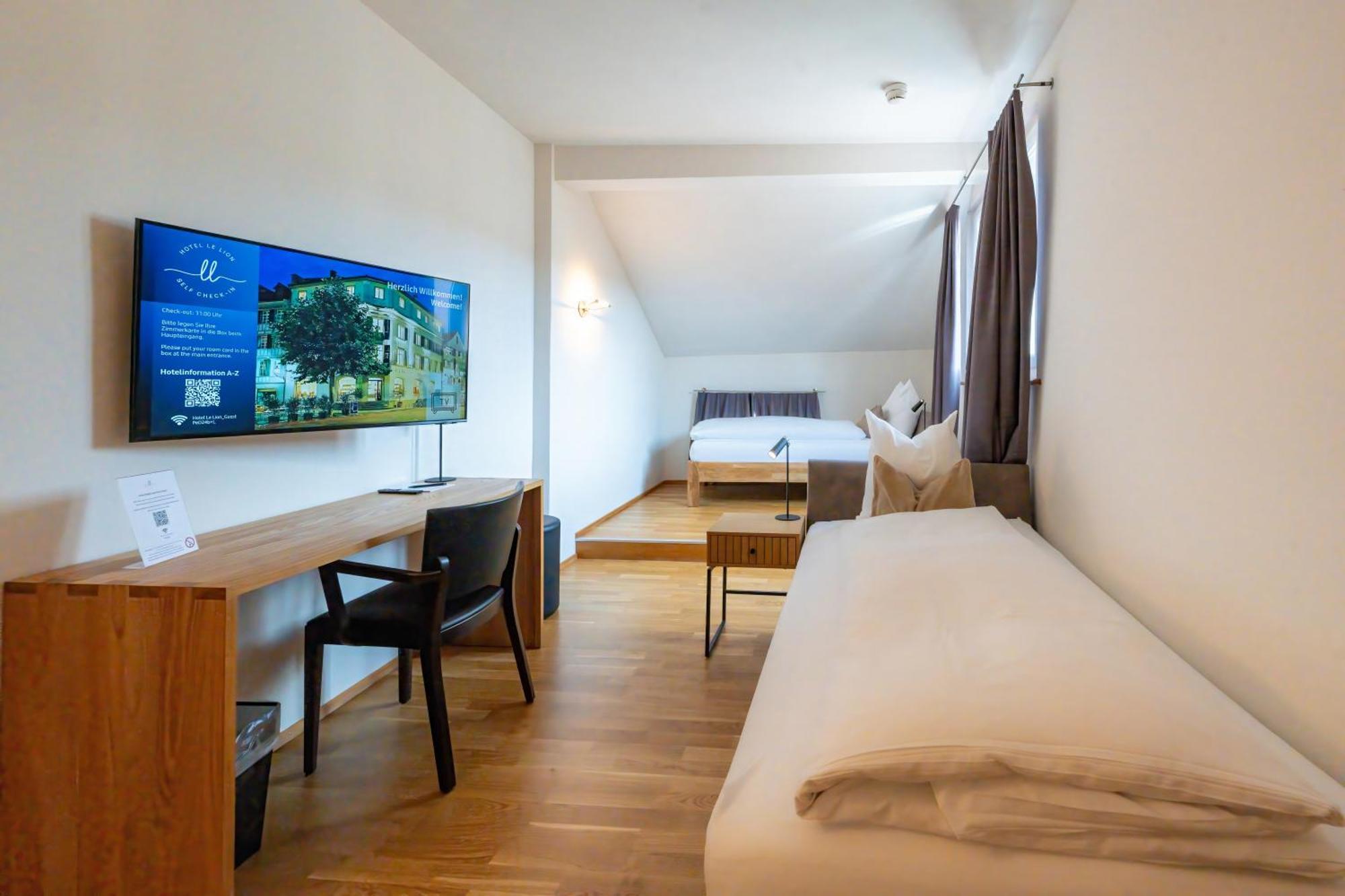 Hotel Le Lion - Self Check-In Bischofszell Bagian luar foto